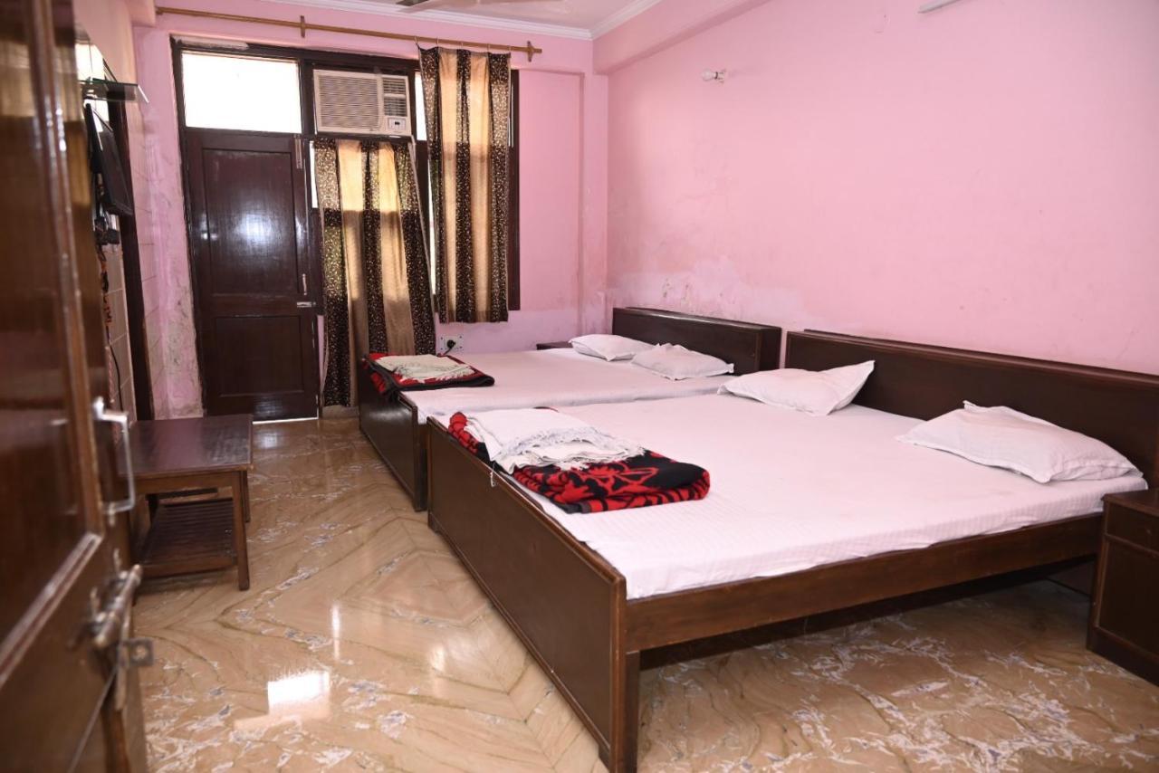 Hotel Sarva Darshan Ashram Haridwār Esterno foto