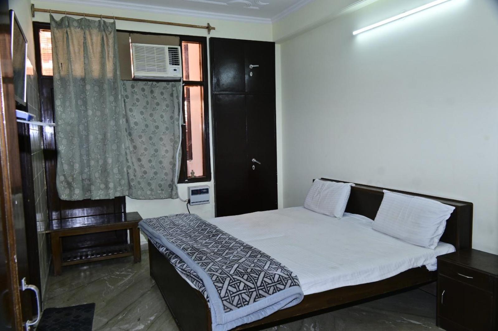 Hotel Sarva Darshan Ashram Haridwār Esterno foto
